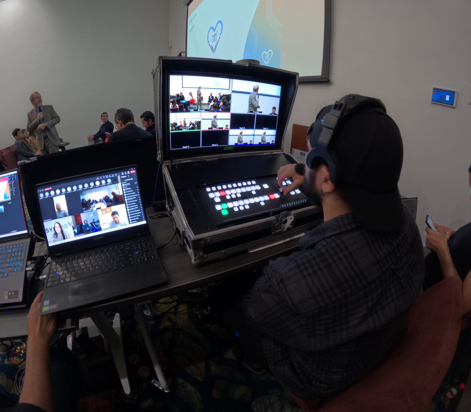 Producción audiovisual para evento corporativo con streaming